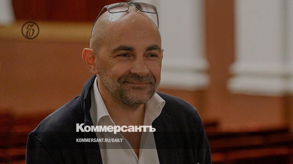 "При постановке спектаклей я часто обращаюсь к теме одиночества человека и его п