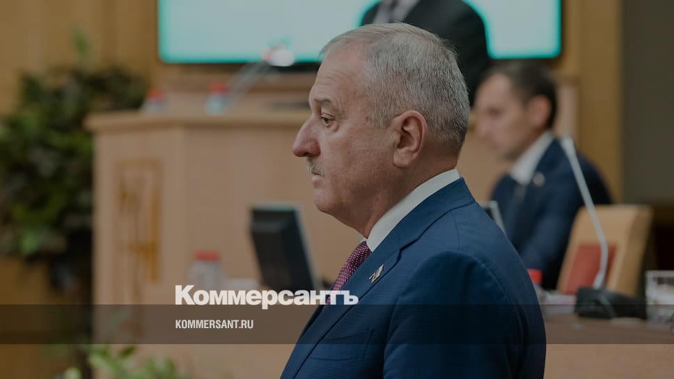 Владимир быков фото Бывшему мэру Кирова Владимиру Быкову продлили домашний арест - Коммерсантъ Нижни