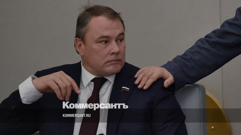 Петр толстой депутат фото