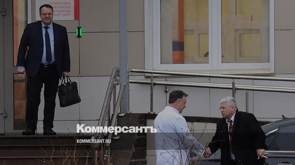 Новые случаи коронавируса в Петербург "завезли" из Италии и Франции: Яндекс.Ново