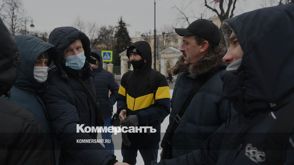 Экс работник. У Смольного митинг. Метрострой митинг. Метрострой на Каменноостровском фото митинга.