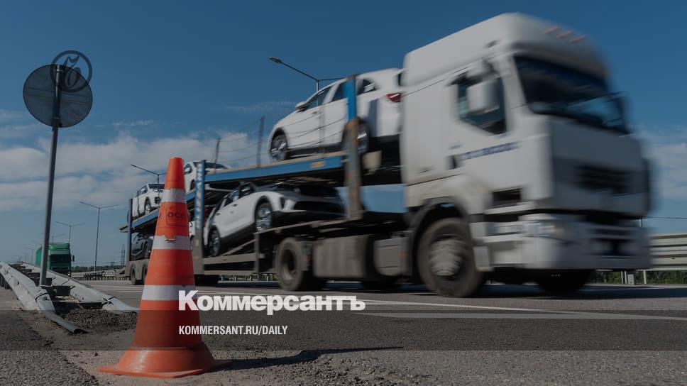 www.kommersant.ru