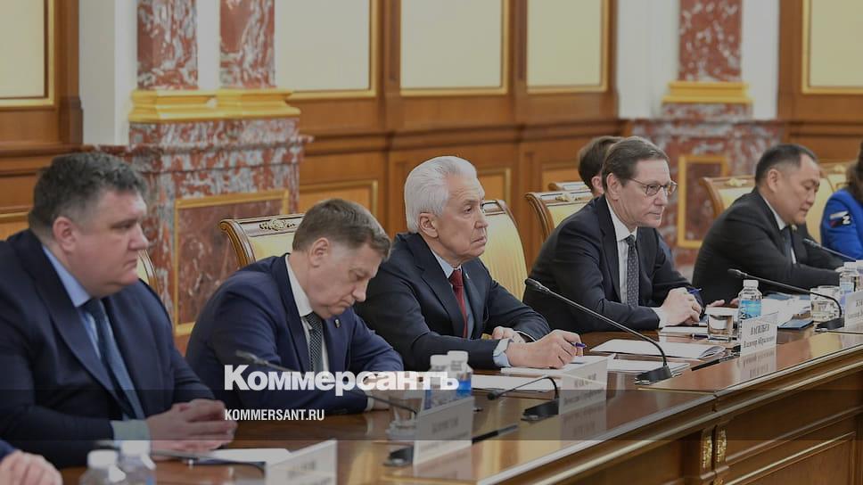 Депутаты ер государственной думы. Депутаты лдпр в госдуме. Депутат фракции. Депутат фракции. Костромская дума депутаты.