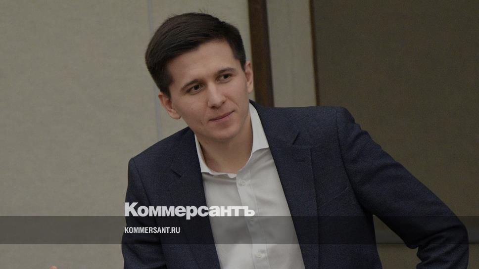 Покажи фото гулина максима алексеевича