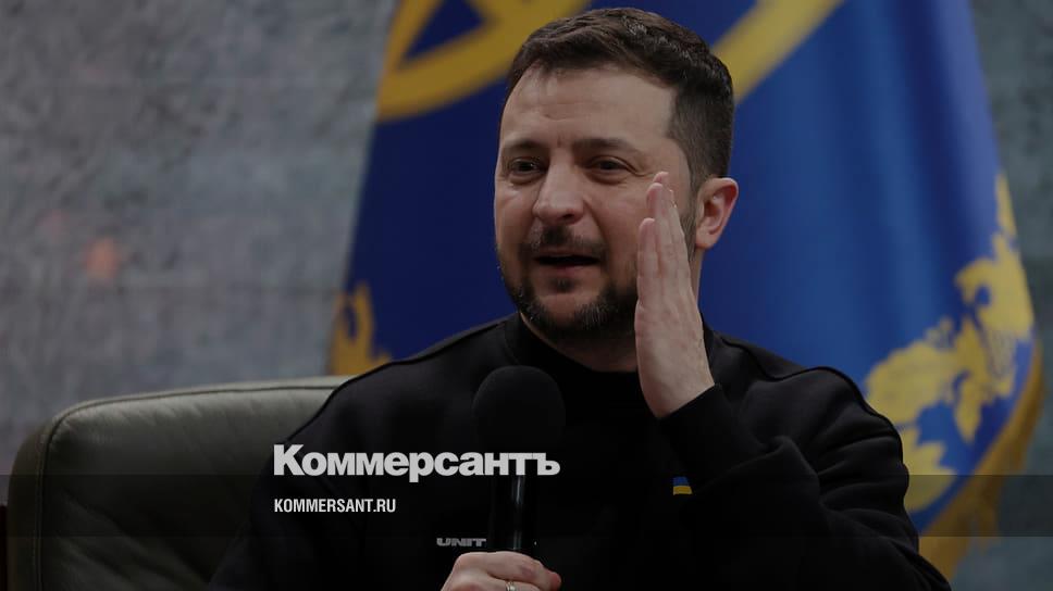 Зеленский в крыму фото Украина закупит беспилотники больше чем на $500 млн - Коммерсантъ