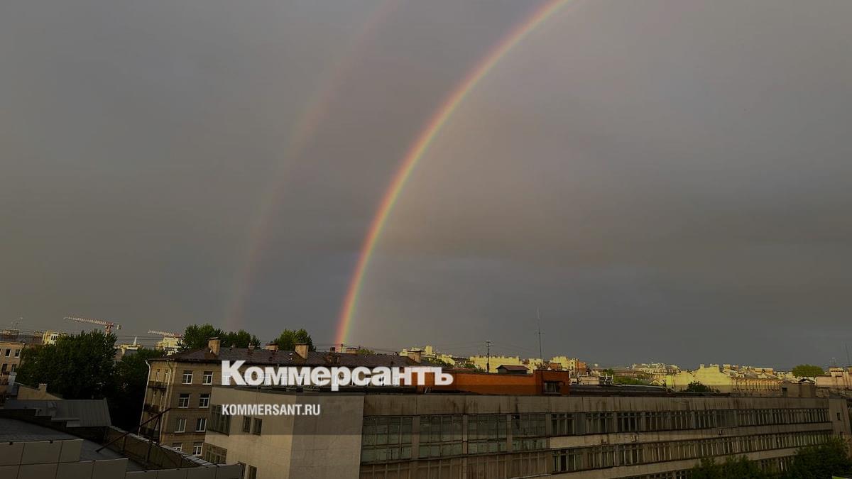 На Васильевском острове после дождя заметили двойную радугу - Коммерсантъ Санкт- Поиск картинок