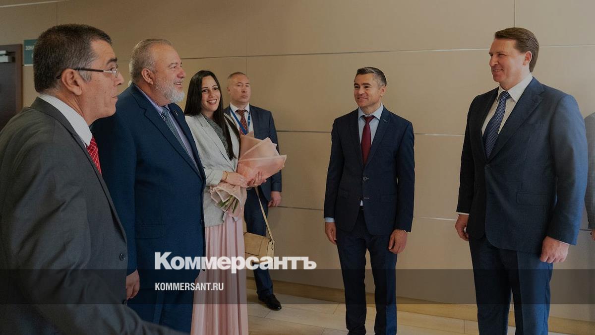 В Сочи прибыл премьер-министр Кубы Мануэль Марреро Крус – Коммерсантъ ...