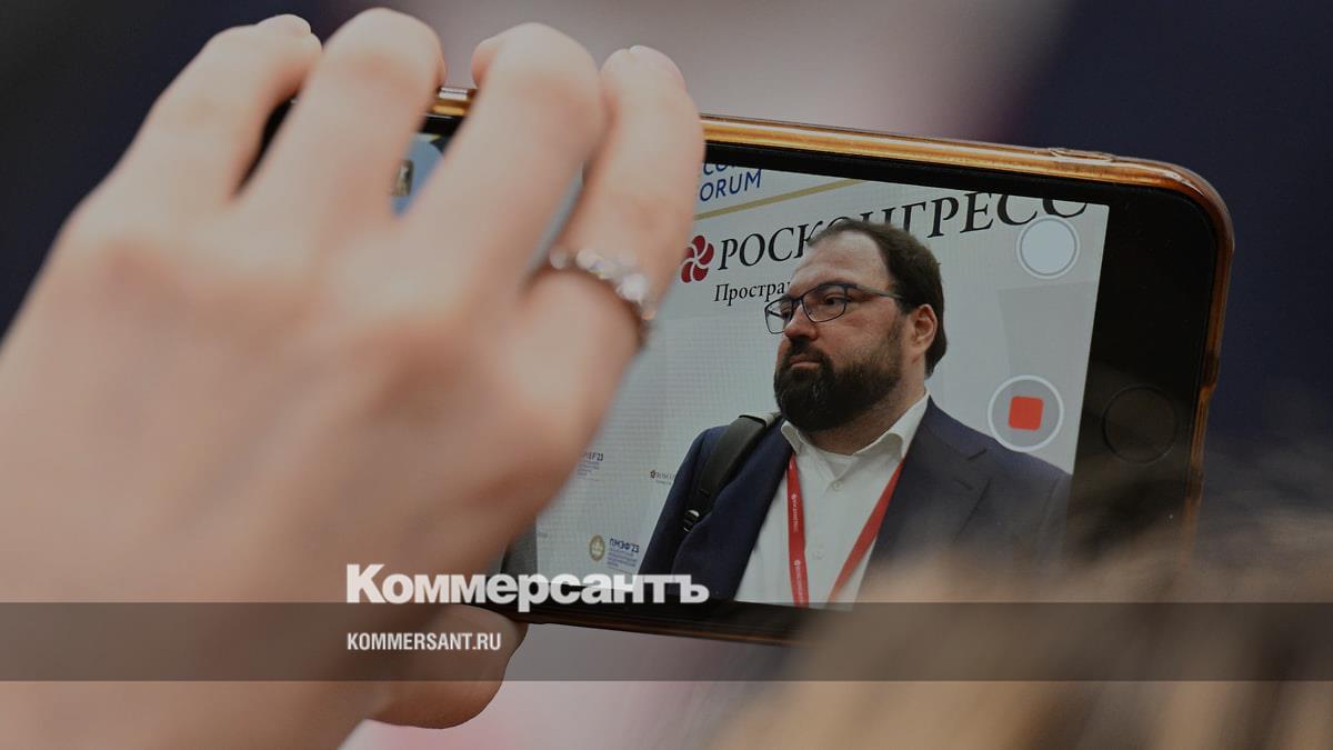 www.kommersant.ru