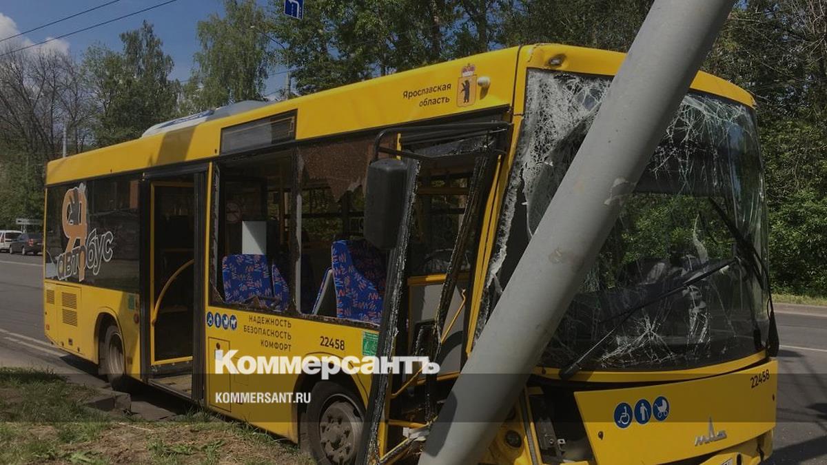 В Ярославле в ДТП пострадало 9 пассажиров автобуса – Коммерсантъ Ярославль