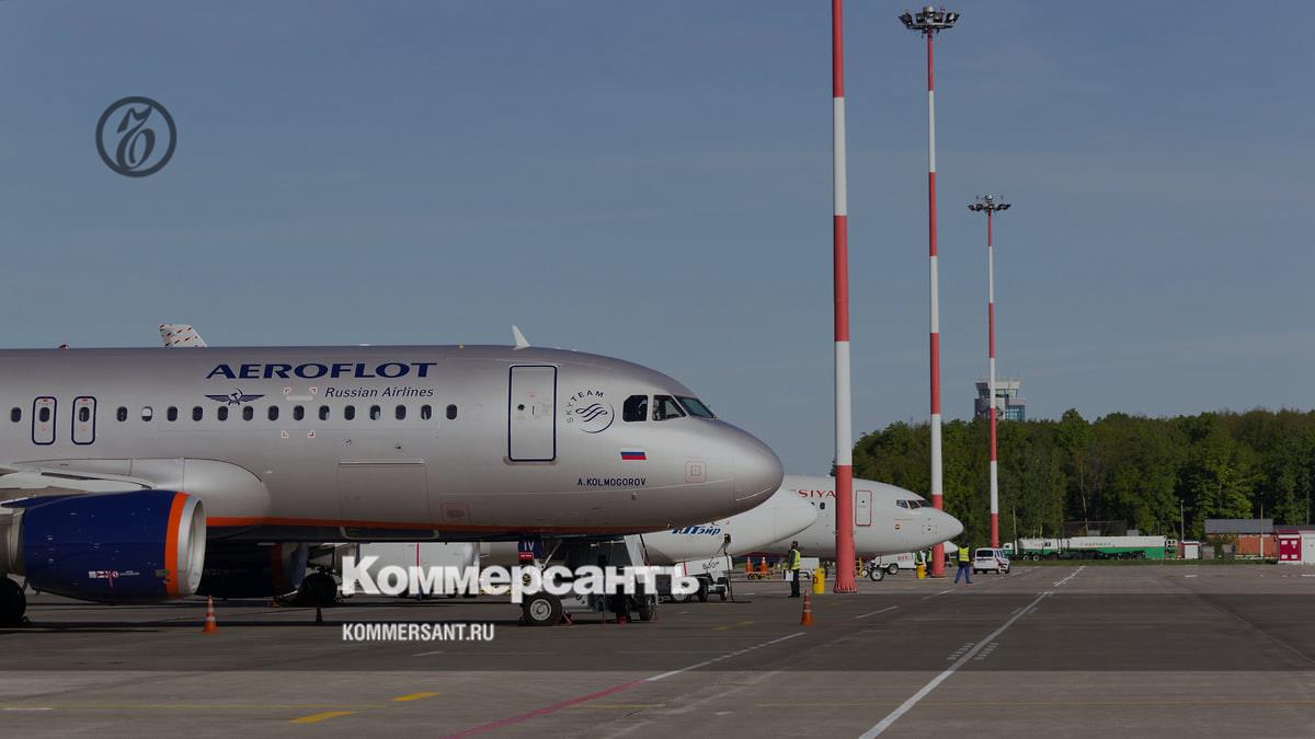 Кемерово Казань на самолете. Казань Сочи. Экскурсионный самолет в Казани. Самолёт Казань Актау.