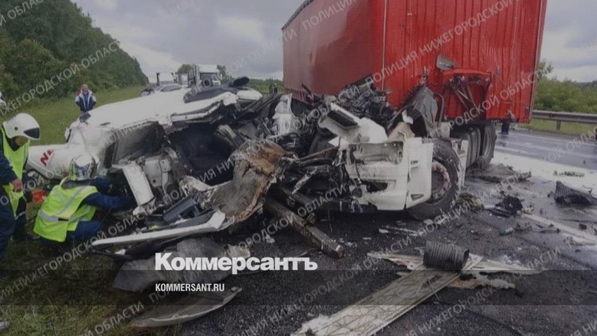 Один человек погиб и трое пострадали в крупном дтп в воротынском районе