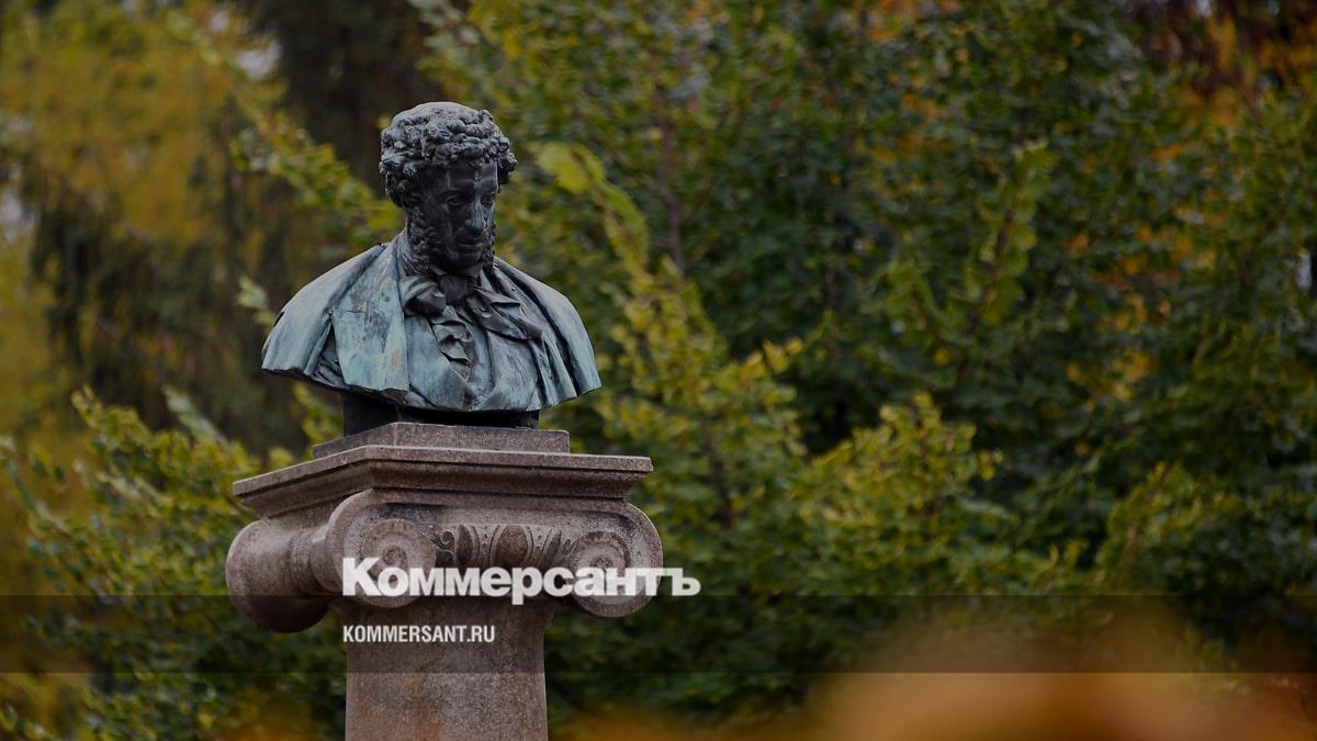 Удивительные памятники А.С.Пушкину ( часть 1). Литературный гурман Дзен
