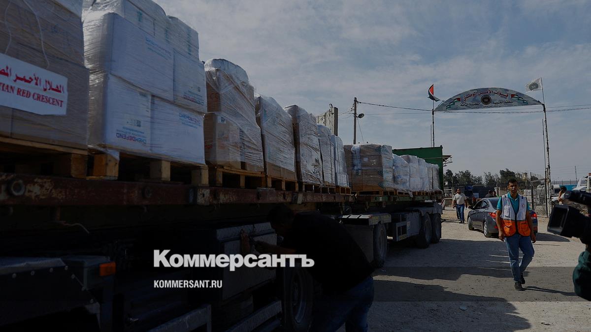 КПП на границе Египта с сектором Газа закрылся после пропуска 20 грузовиков  – Коммерсантъ