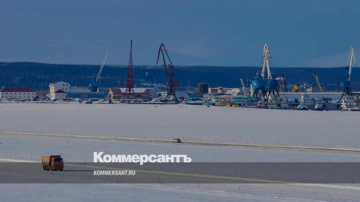 Переправу Салехард — Лабытнанги планируют закрыть на зиму ночью 31 октября  – Коммерсантъ Екатеринбург