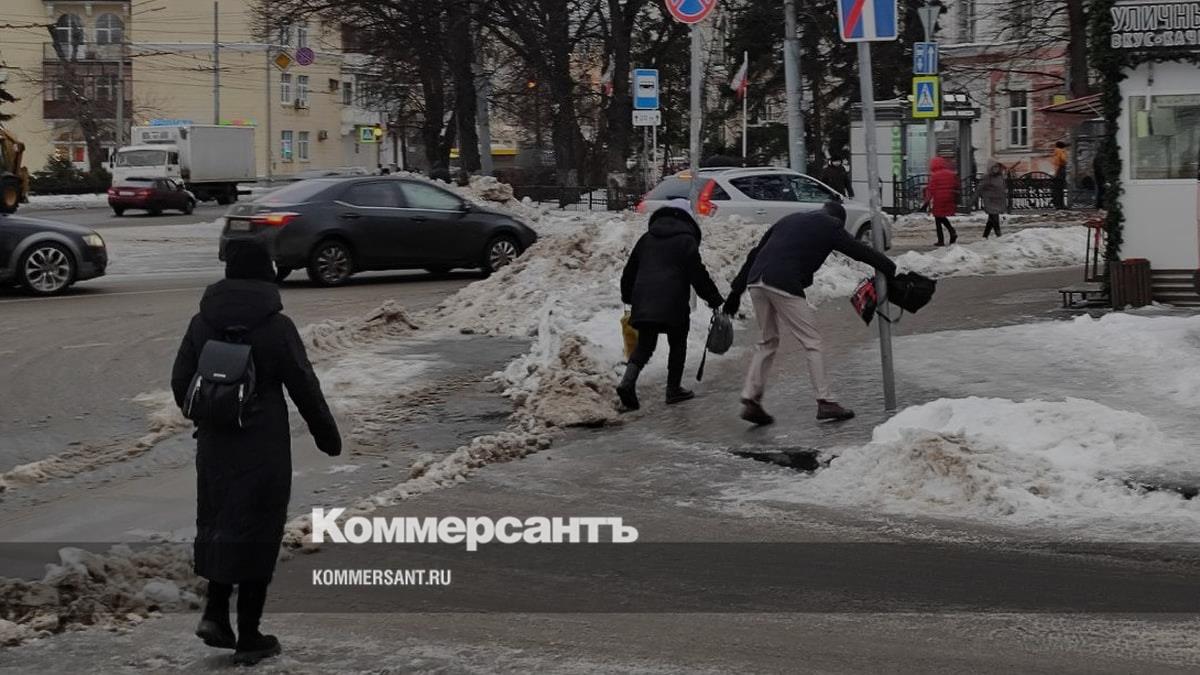 Ярославцы получили тяжелые переломы из-за гололеда – Коммерсантъ Ярославль