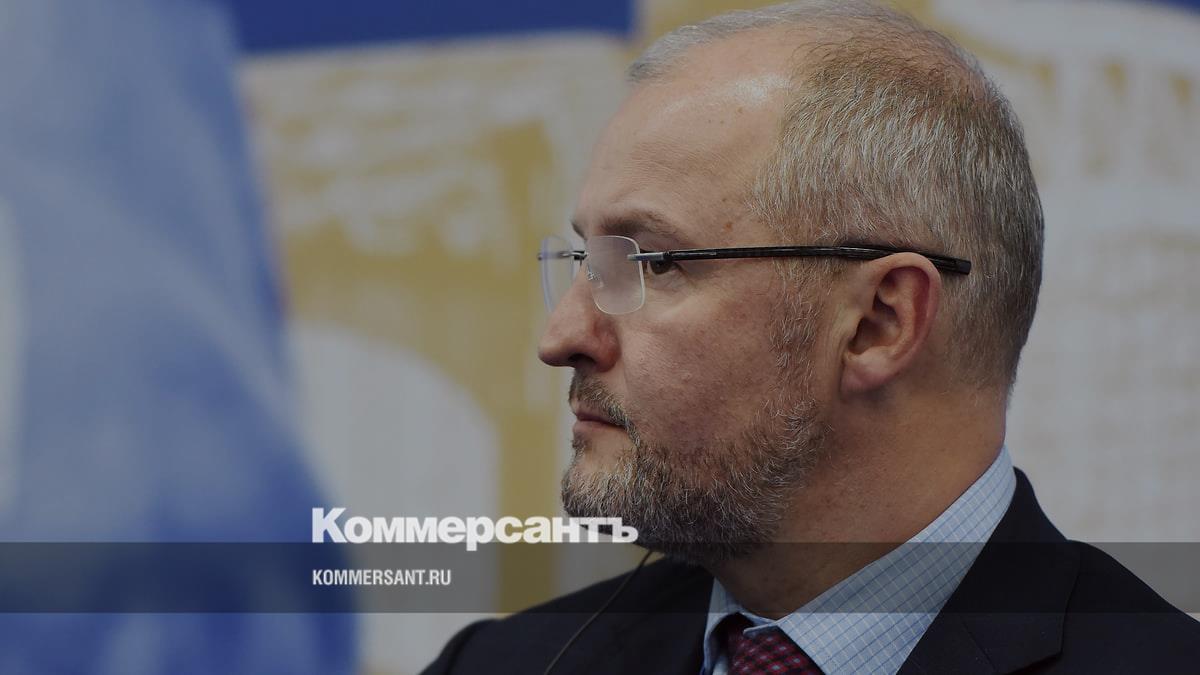 Роман Троценко продал контрольный пакет акций АЕОН – Коммерсантъ