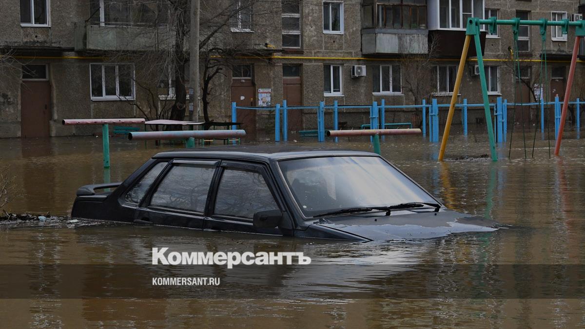 Главное о ситуации в Орске 7 апреля: новые затопления, многомиллиардный  ущерб, визит главы МЧС - Коммерсантъ