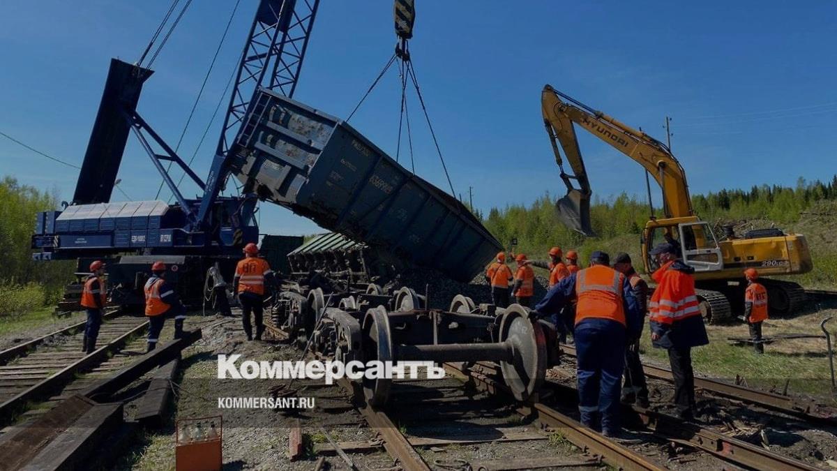 В Свердловской области сошли с рельсов пять грузовых вагонов поезда –  Коммерсантъ Екатеринбург