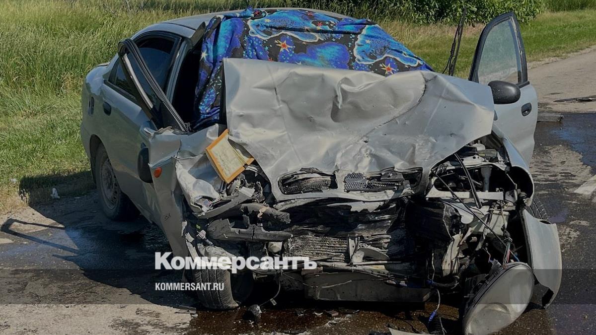 В Абинском районе водитель Chevrolet погиб из-за выехавшего на встречку BMW  – Коммерсантъ Краснодар