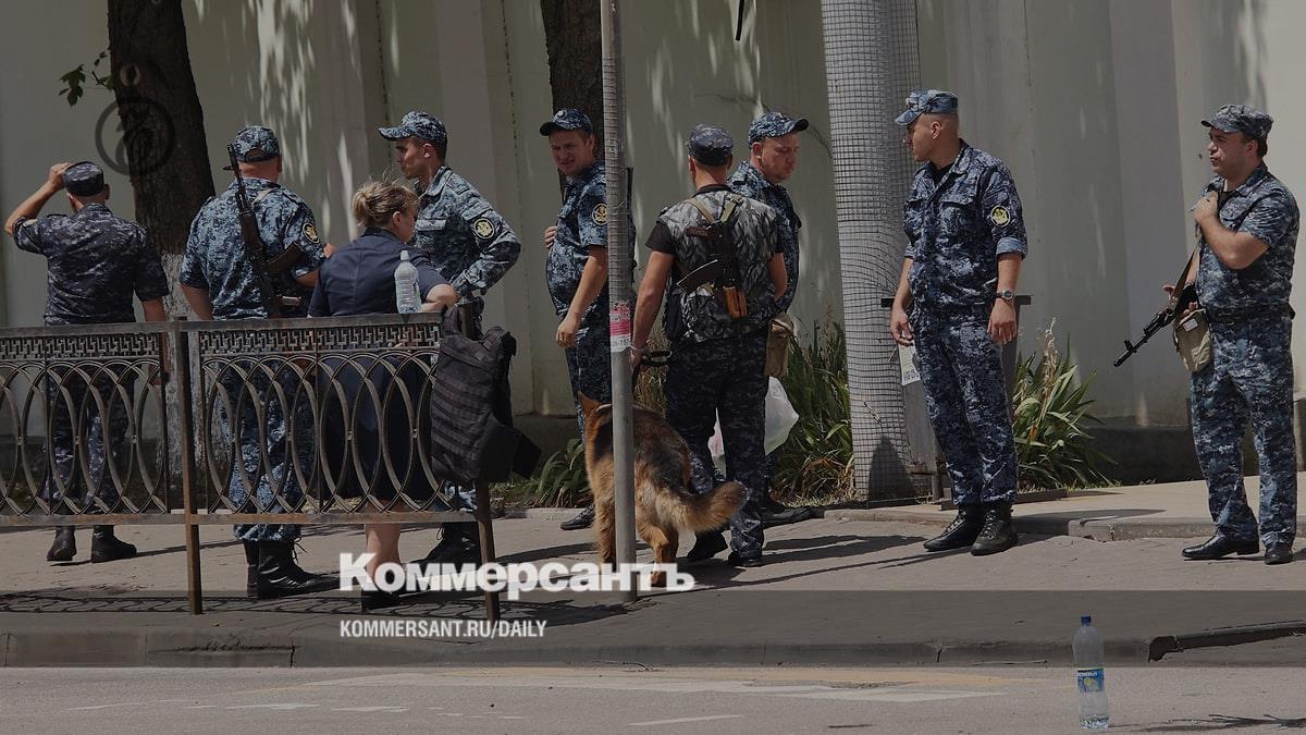 В Ростове освободили захваченных заключенными сотрудников изолятора