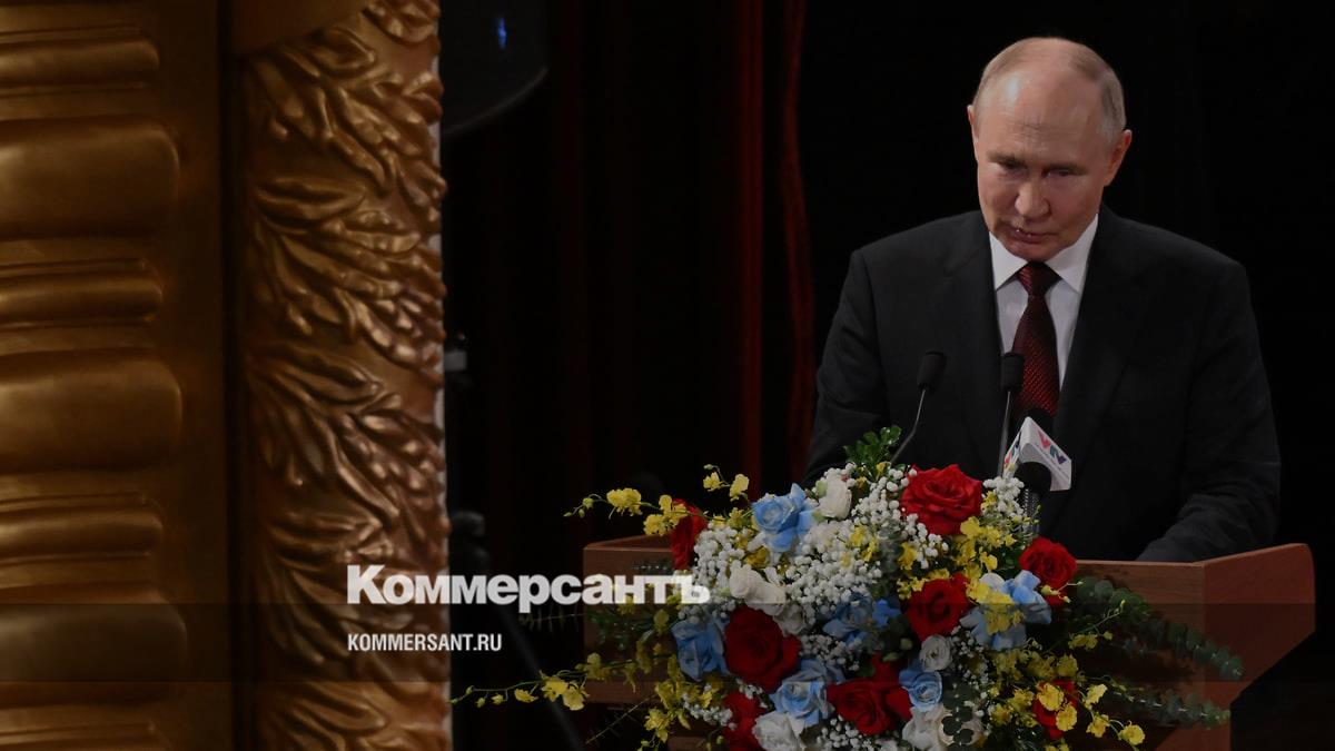 Путин в Ханое встретился с выпускниками российских вузов – Коммерсантъ