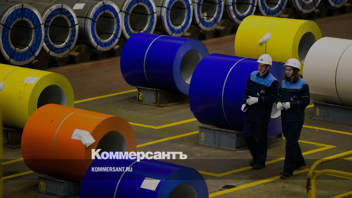 Двадцать лет назад ммк стал выпускать прокат с полимерным покрытием