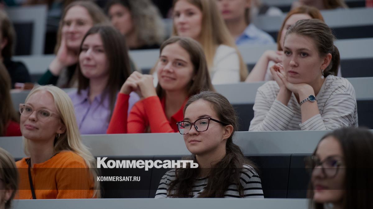 Рекордные 4,5 тысячи заявлений приняли вузы и ссузы Сочи – Коммерсантъ Сочи