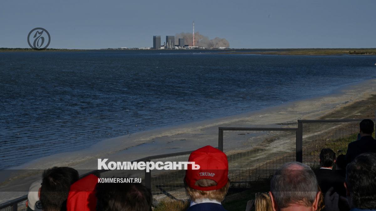 SpaceX в шестой раз провела тестовый полет ракеты с прототипом корабля Starship // Трамп вместе с Маском наблюдали за запуском космического корабля Starship