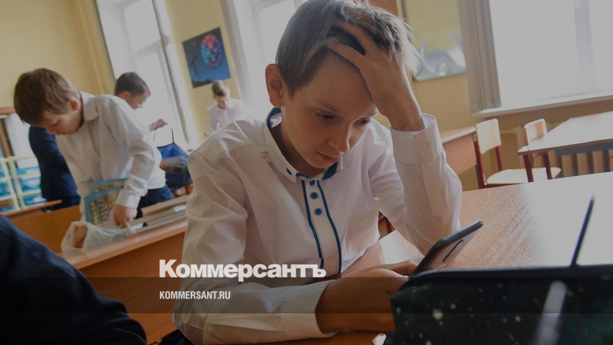 Свердловских школьников начнут обучать ведению госпабликов