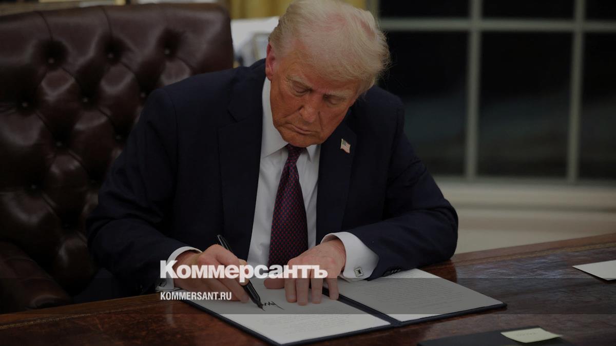 Трамп подписал указ о выходе США из Всемирной организации здравоохранения