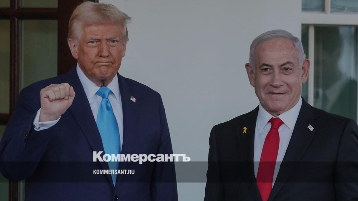 Нетаньяху подарил Трампу пейджер в память об операции против «Хезболлы»