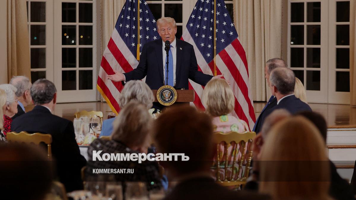 Трамп сообщил о прошедшем разговоре с Путиным