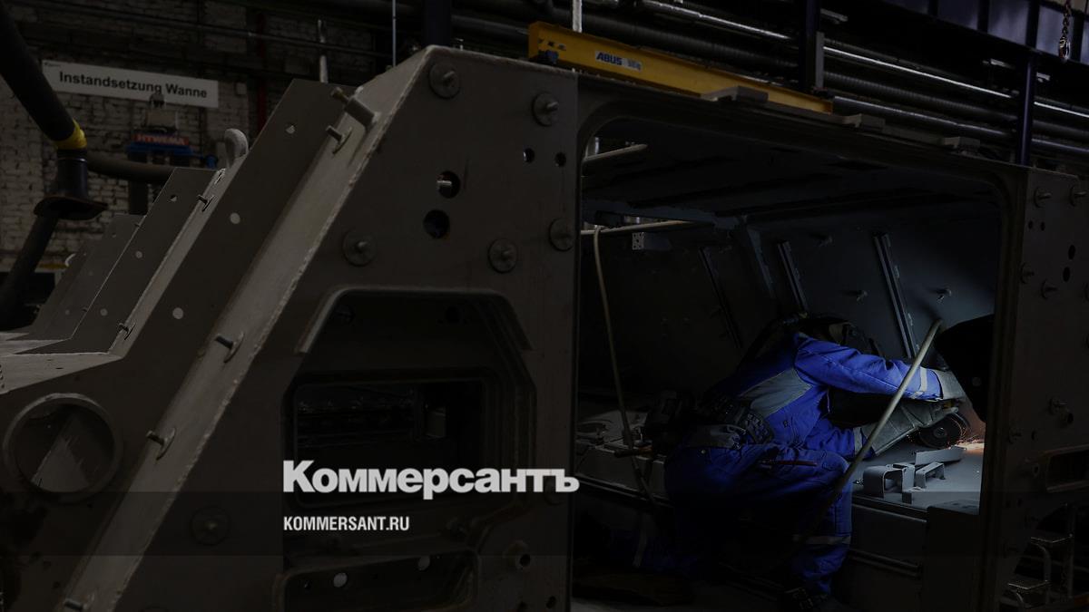 Bloomberg: НАТО попросит Европу и Канаду увеличить военный потенциал на 30%