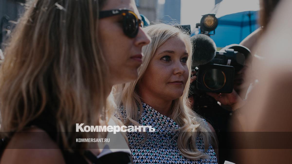 Жертва Эпштейна оказалась «при смерти» за несколько дней до суда над ней