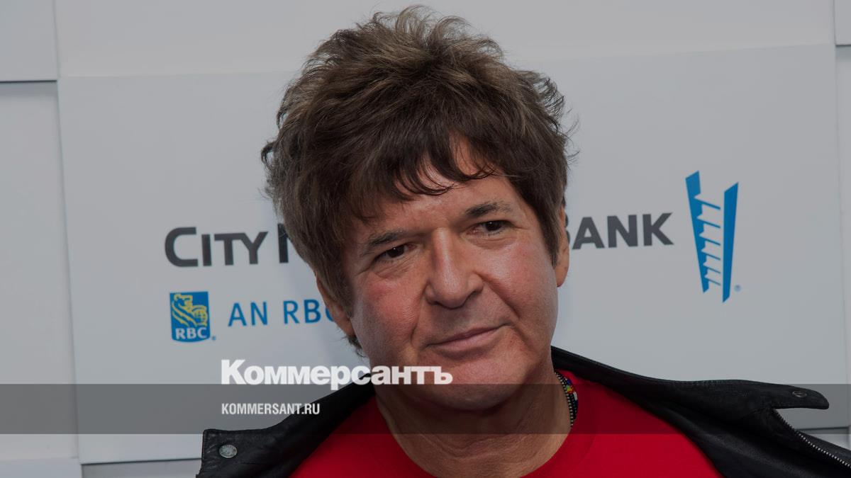 Умер барабанщик группы Blondie Клем Бёрк