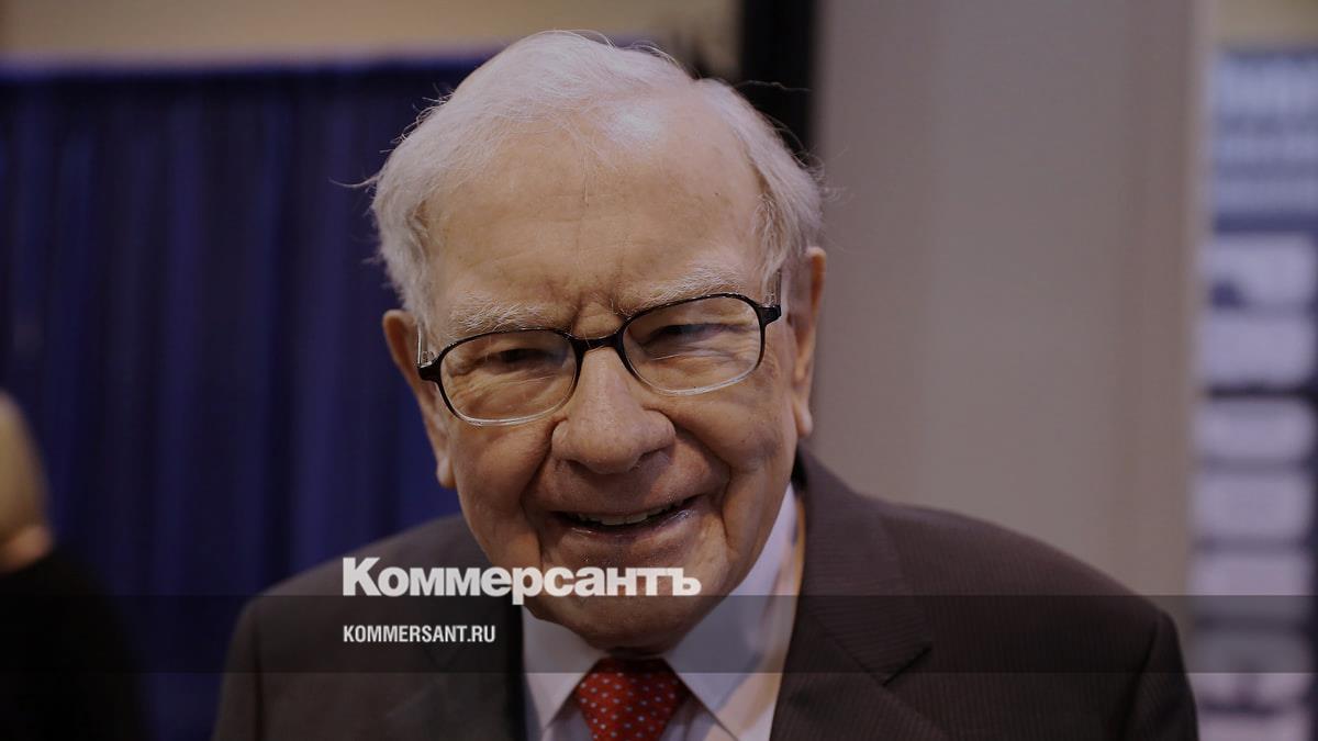Баффетт объявил о планах покинуть пост главы Berkshire Hathaway до конца года